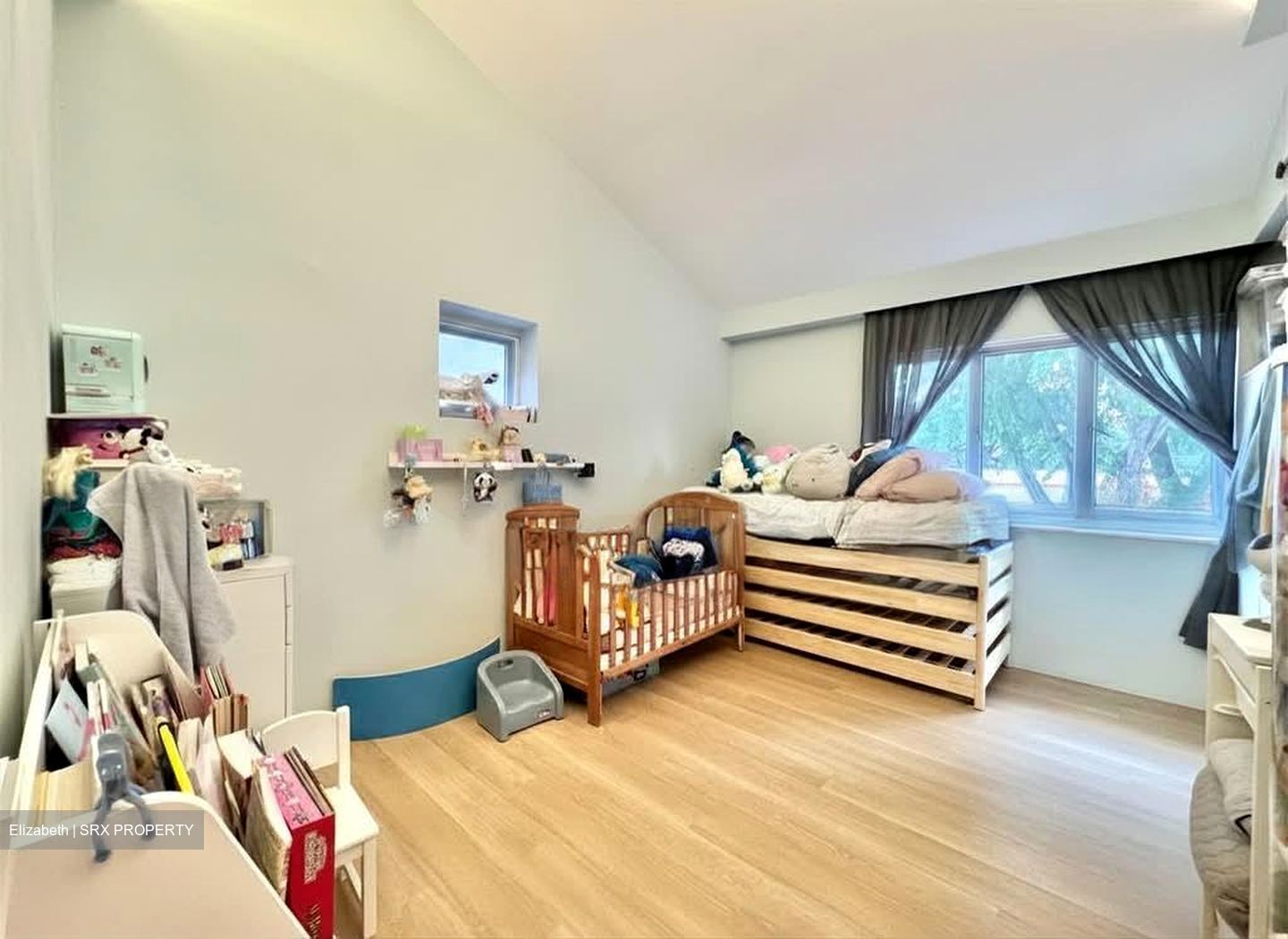Blk 122 Hougang Avenue 1 (Hougang), HDB Executive #568785971